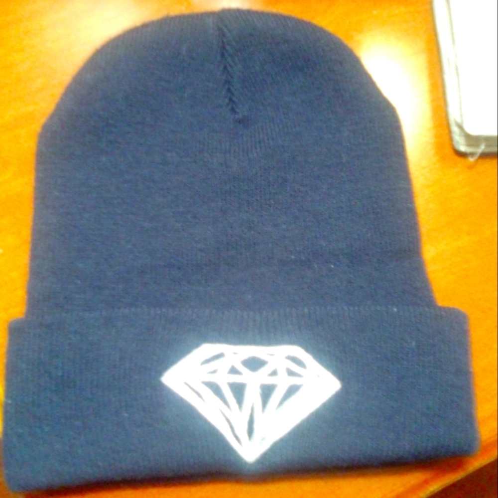 Diamond Supply Co. beanie